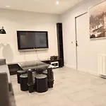 Charming 6P Apartment