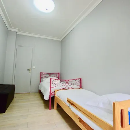 Charming 6p Apartment